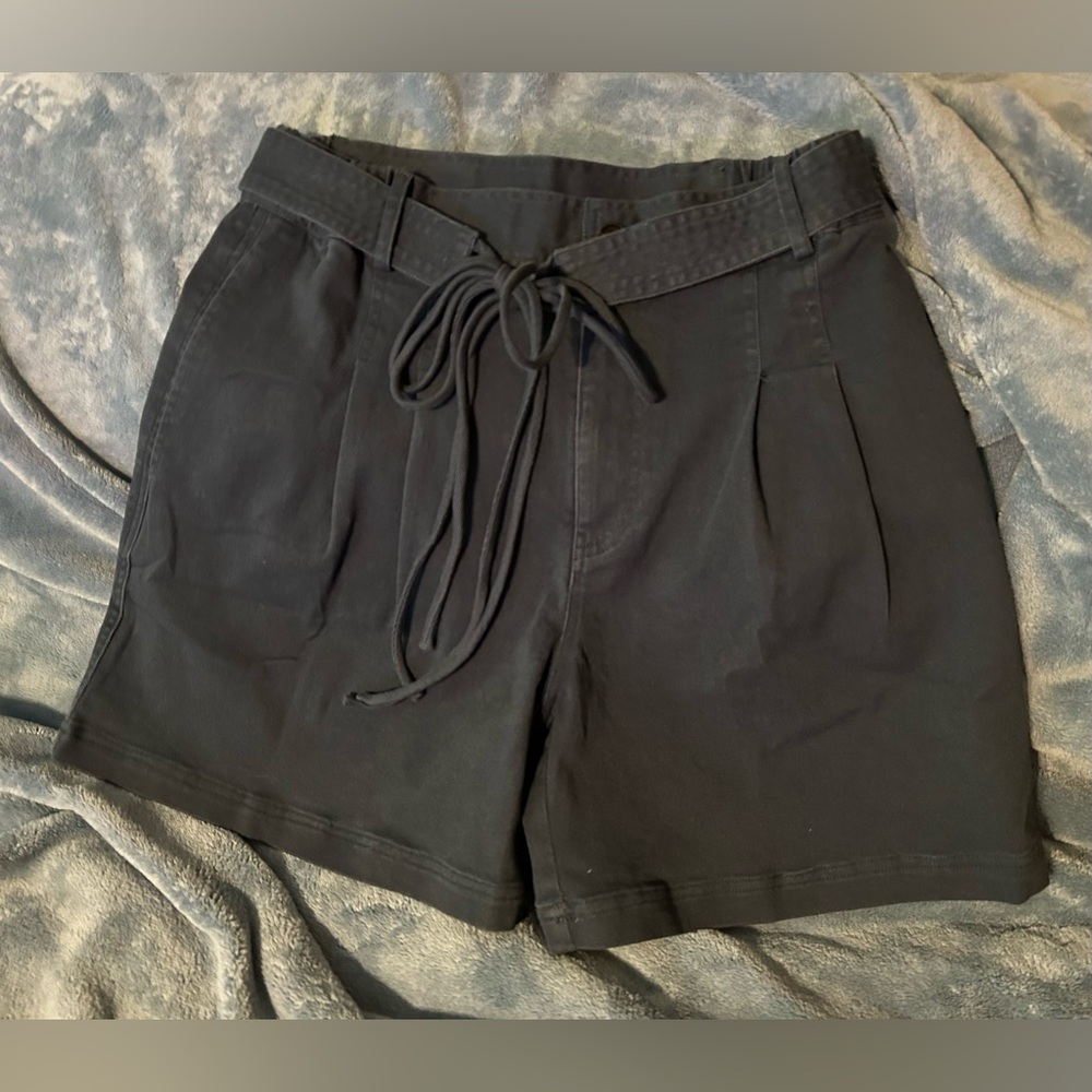 Current Air Tie Waist Belted Pleated Navy Blue Shorts